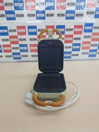 Sandwichera retro 700 W con 3 placas intercambiables CECOTEC