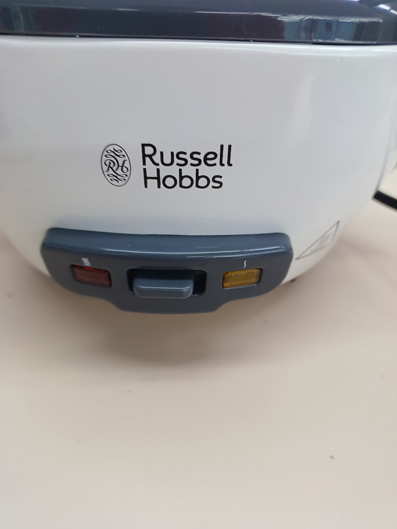 Arrocera mediana 6 raciones 300 W – Russell Hobbs