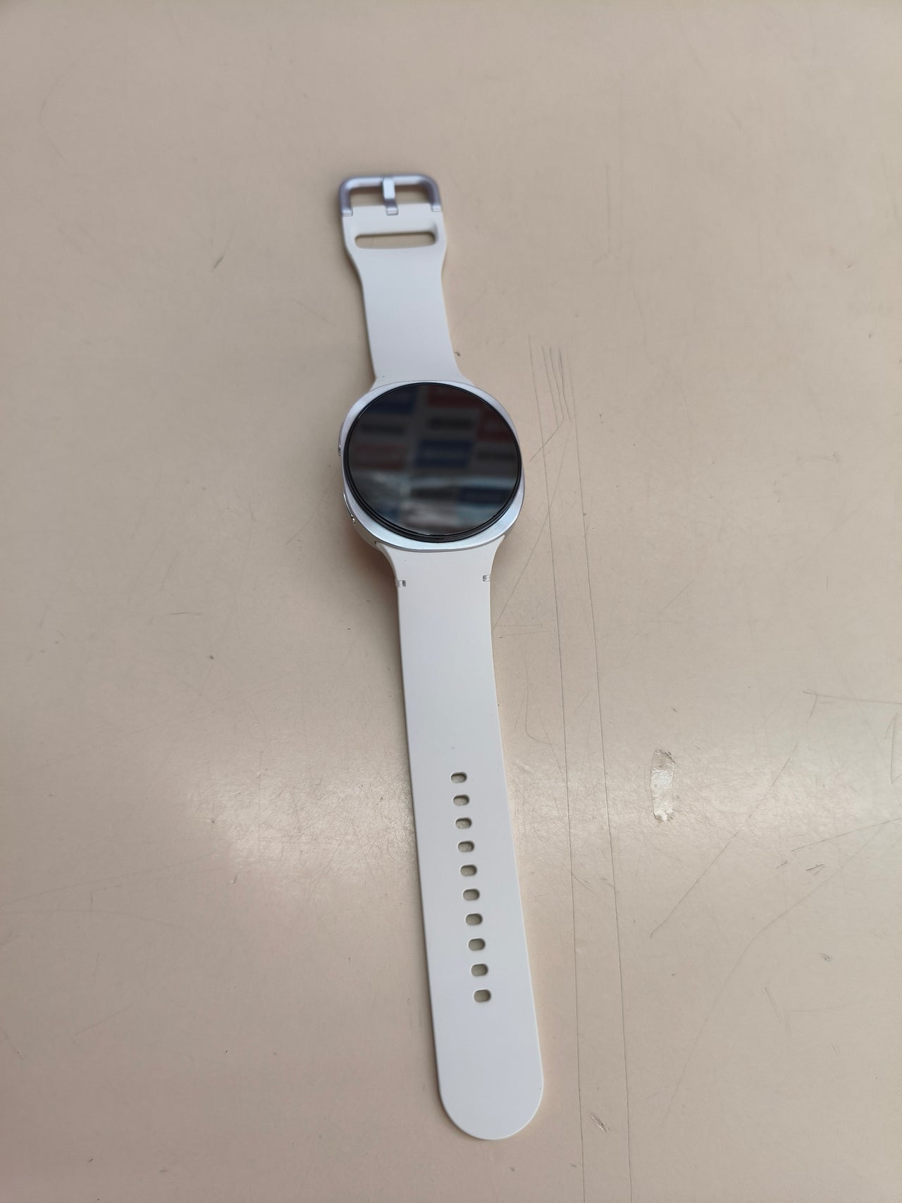 Samsung Galaxy Watch8 44 mm, AMOLED, GPS, WiFi, plata