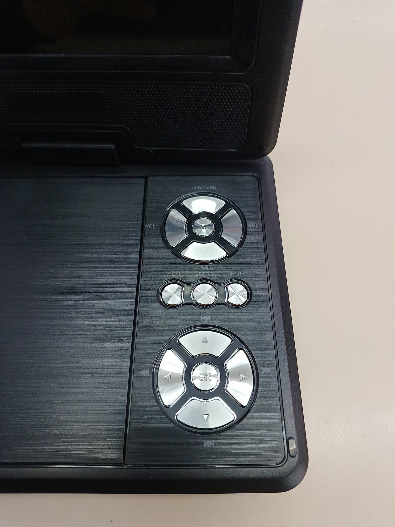 Reproductor DVD Portátil WOLFANG 9,5" Coche
