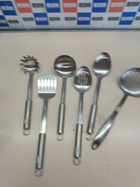 Batería cocina acero inox 15 piezas Amazon Basics