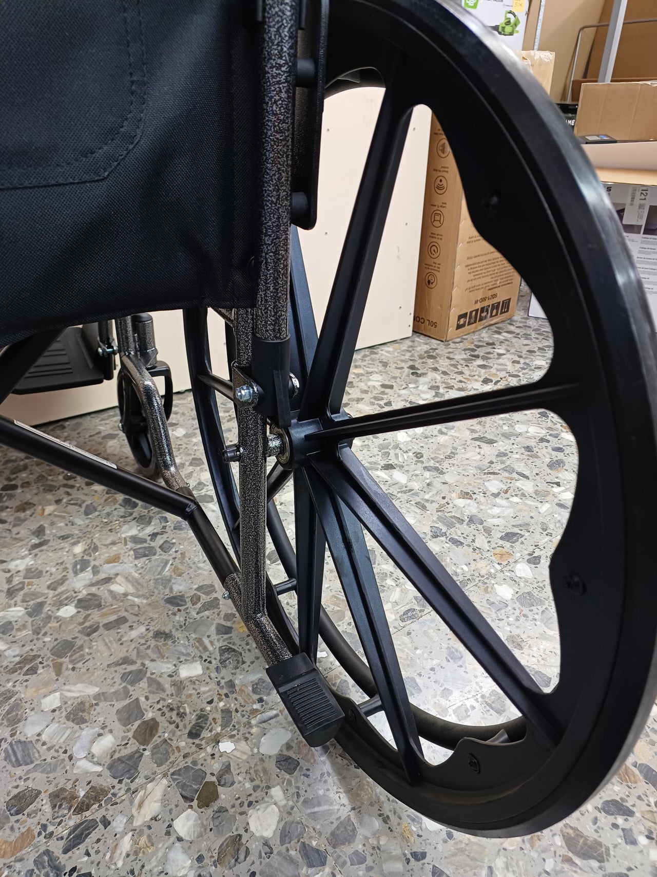 Silla de ruedas plegable 46cm Mobiclinic S220