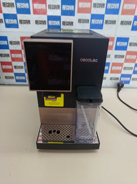 Cafetera superautomática WiFi 19 bares con molinillo y leche - Cecotec