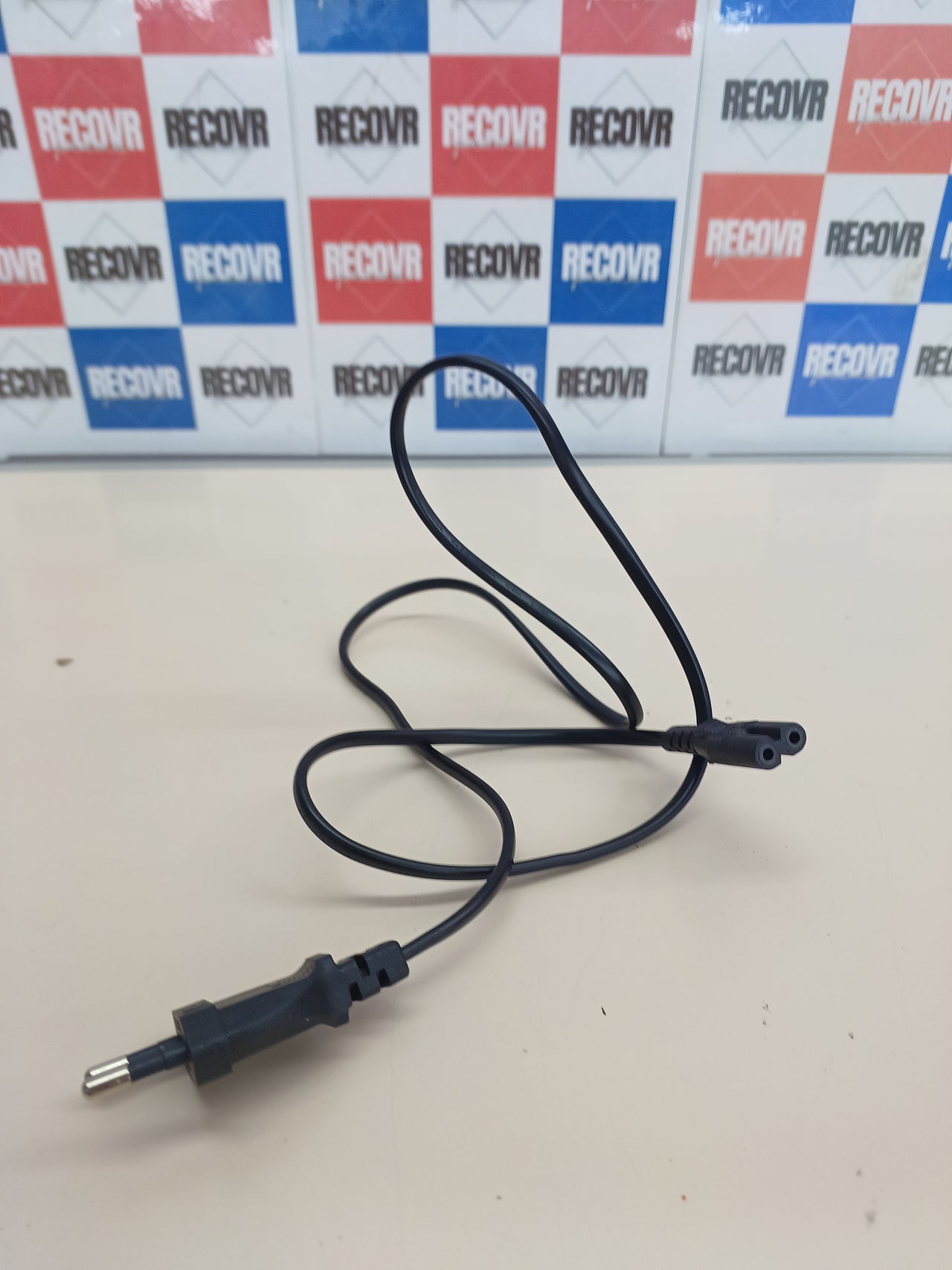 Envasadora 80KPA doble sellado 10 en 1 con rollo YASHE