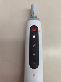 Cepillo de dientes eléctrico Oral-B iO 5 recargable.
