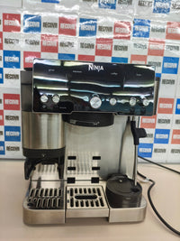 Cafetera espresso Ninja Luxe Essential 2 en 1
