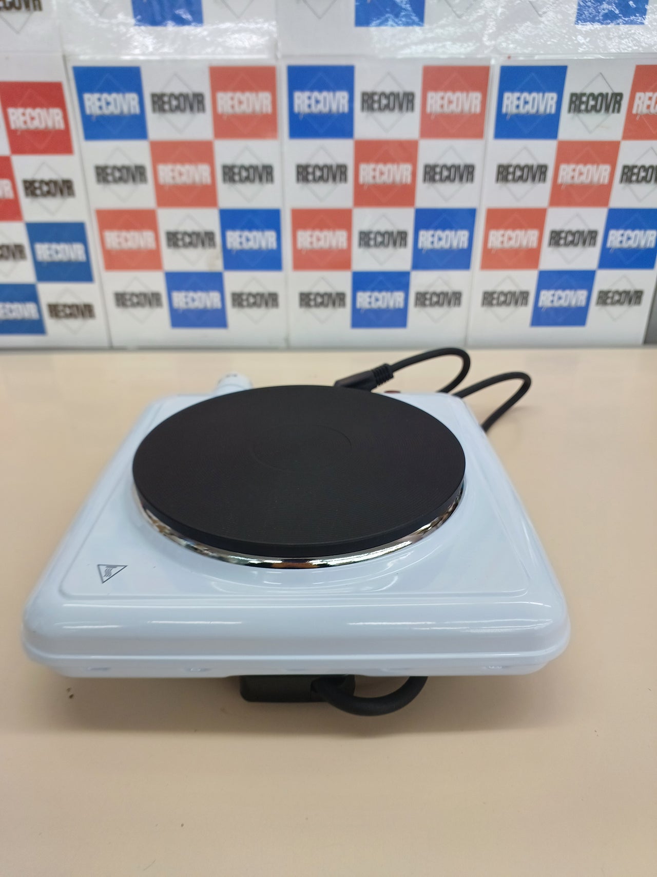 Placa eléctrica 1500W con termostato - Bomann