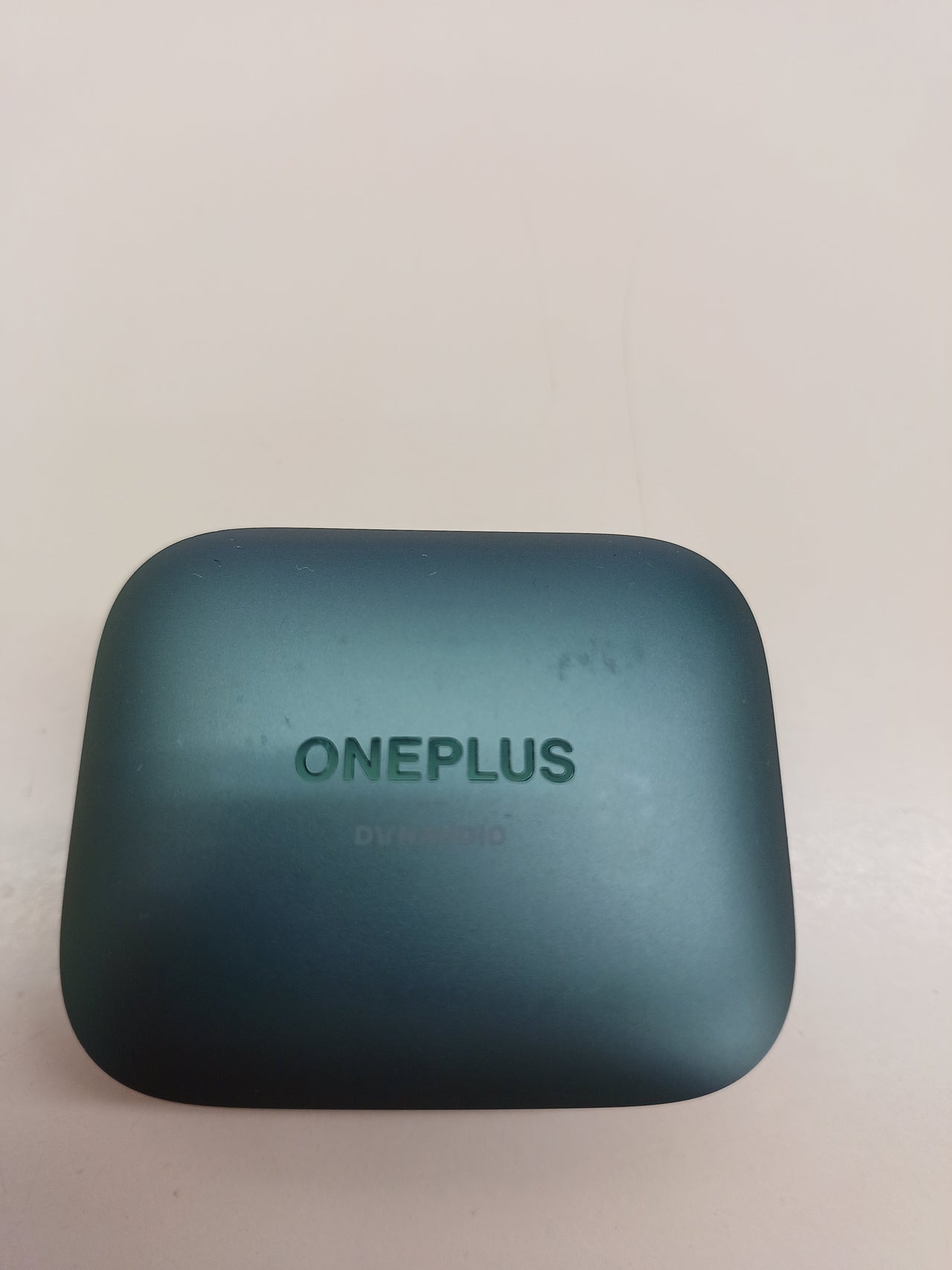 Auriculares ANC, 39h, audio espacial y carga rápida OnePlus