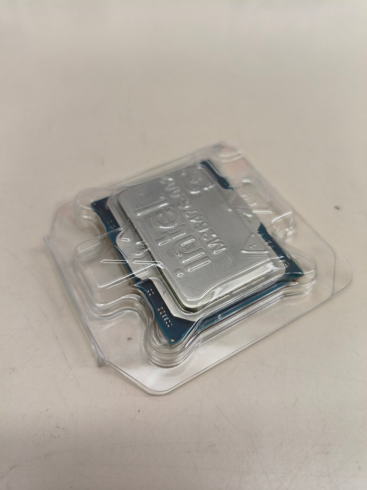 Procesador Intel Core Ultra 7 265K 20 núcleos