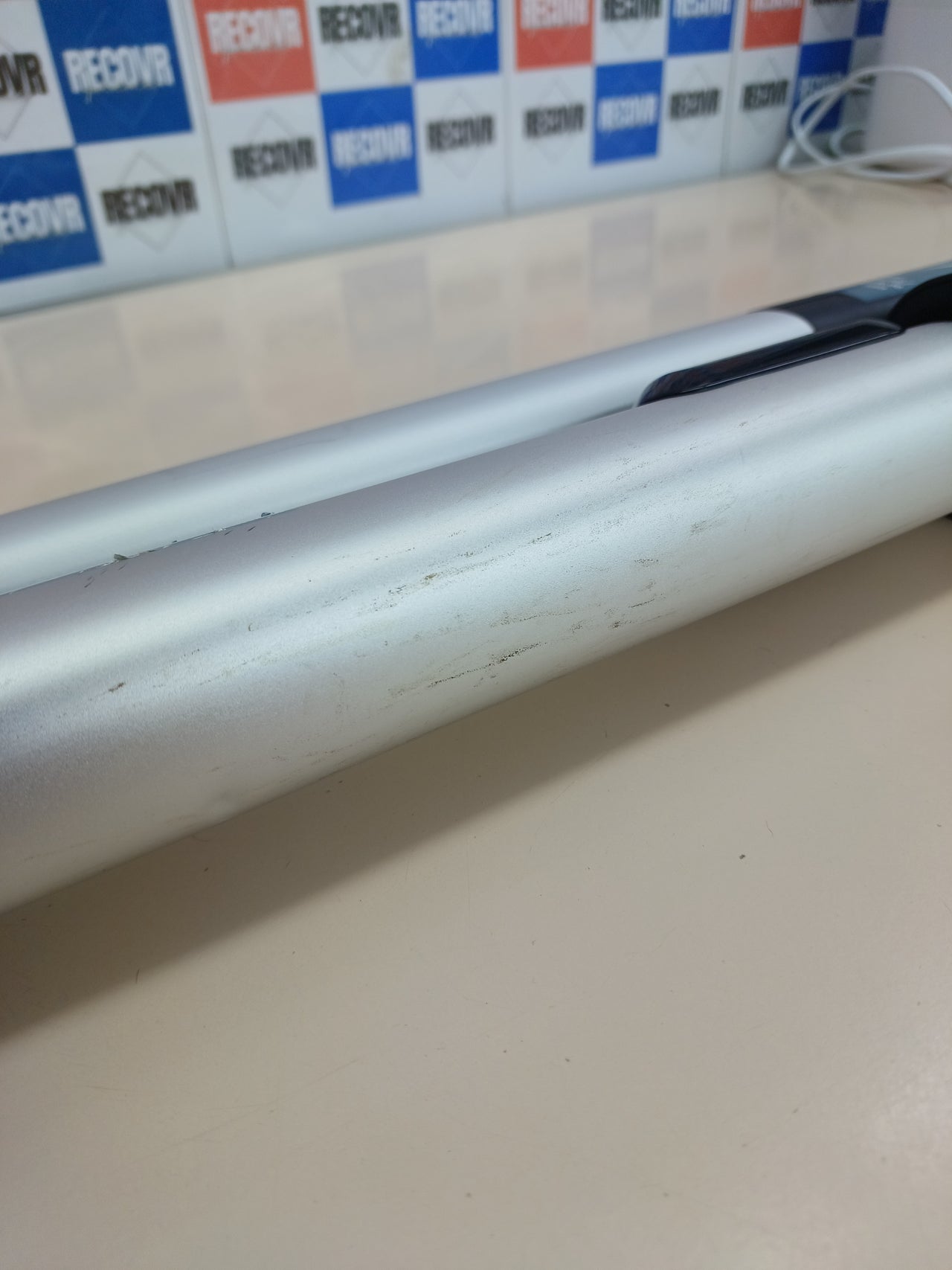 ELECTROLUX EP81AB25UG Aspirador de escobillas, Gris