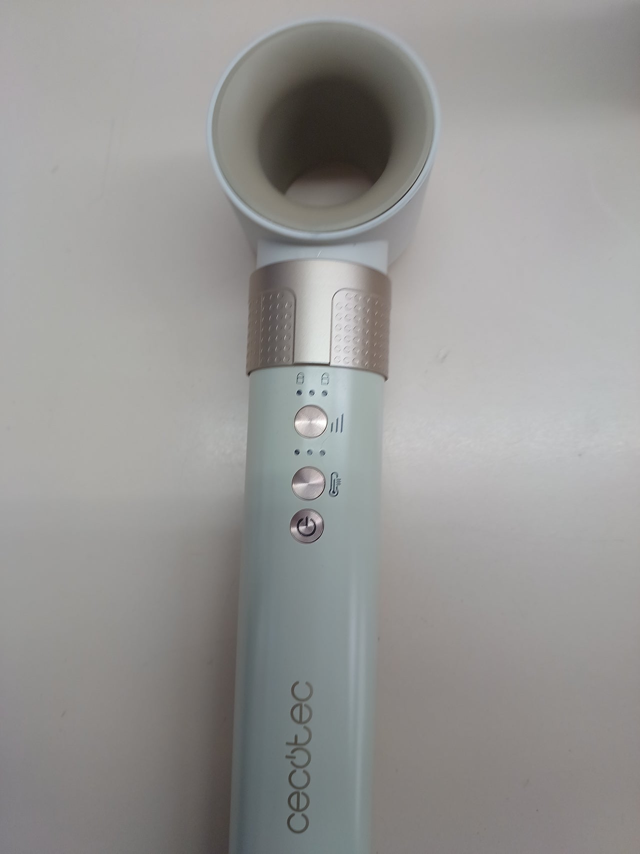 Cepillo alisador 10 en 1 1400W AirGlam Cecotec
