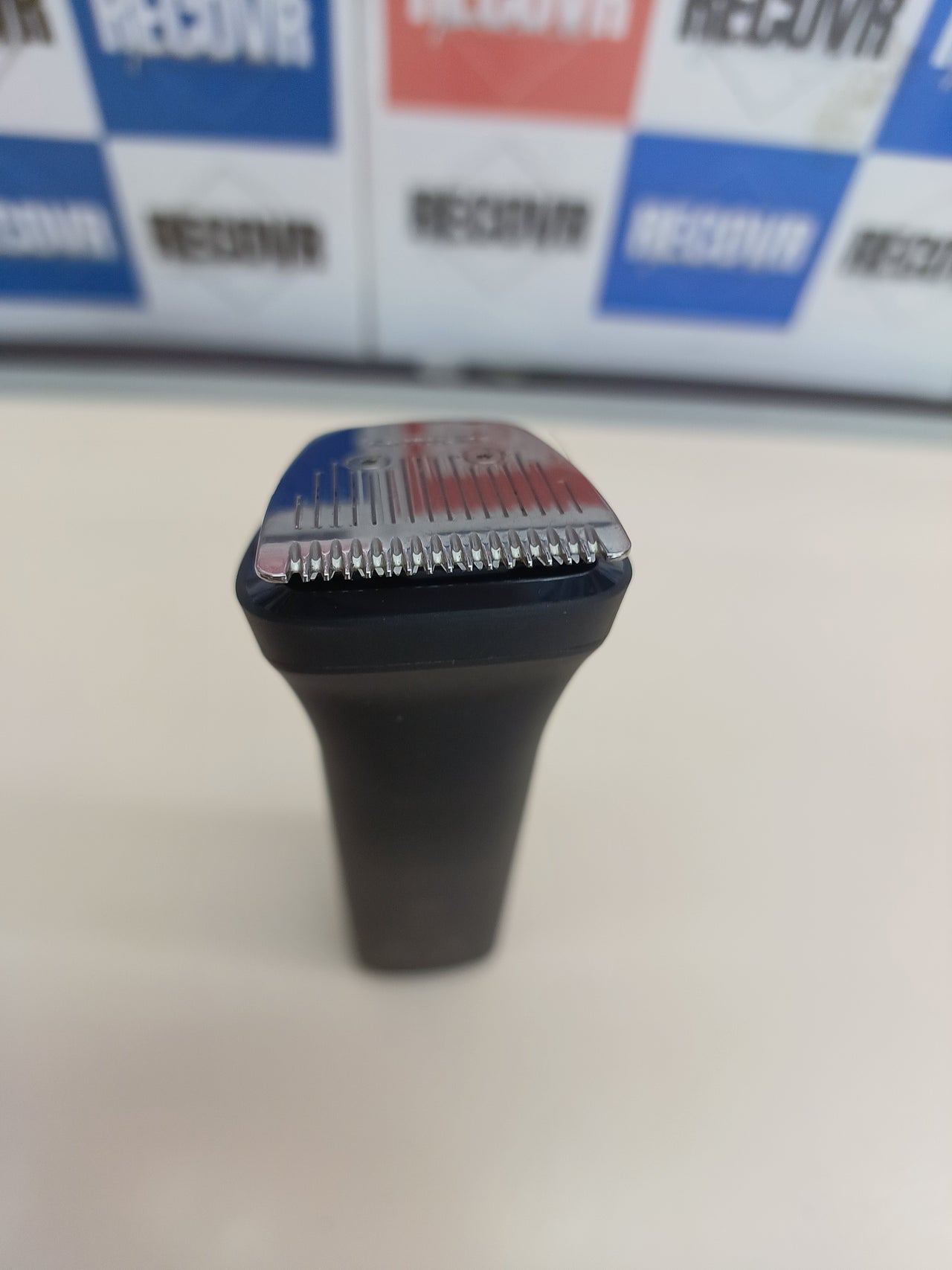 Recortadora barba 15 en 1 serie 7000 hombre Philips