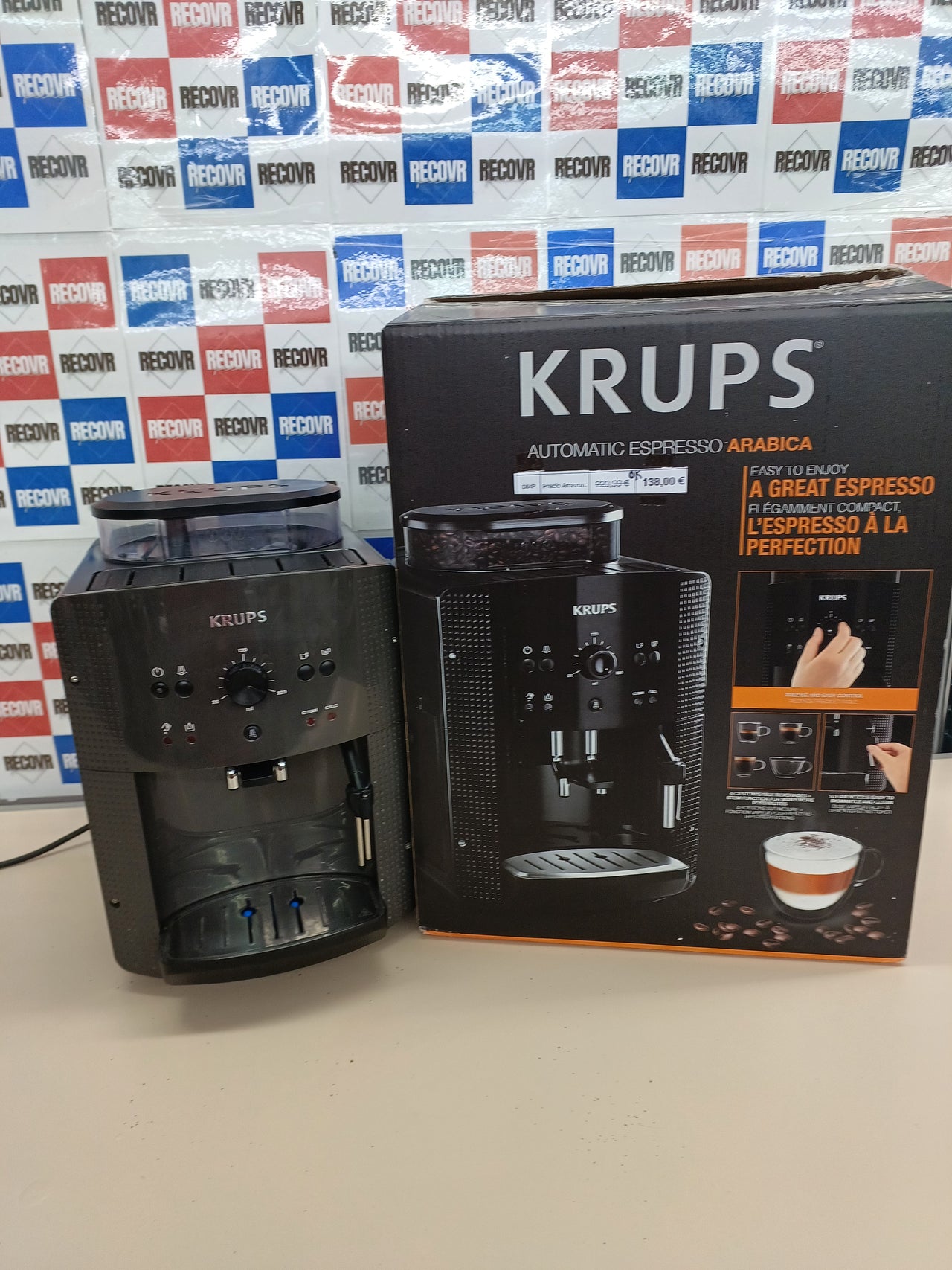 Cafetera superautomática con molinillo cónico y vapor - Krups