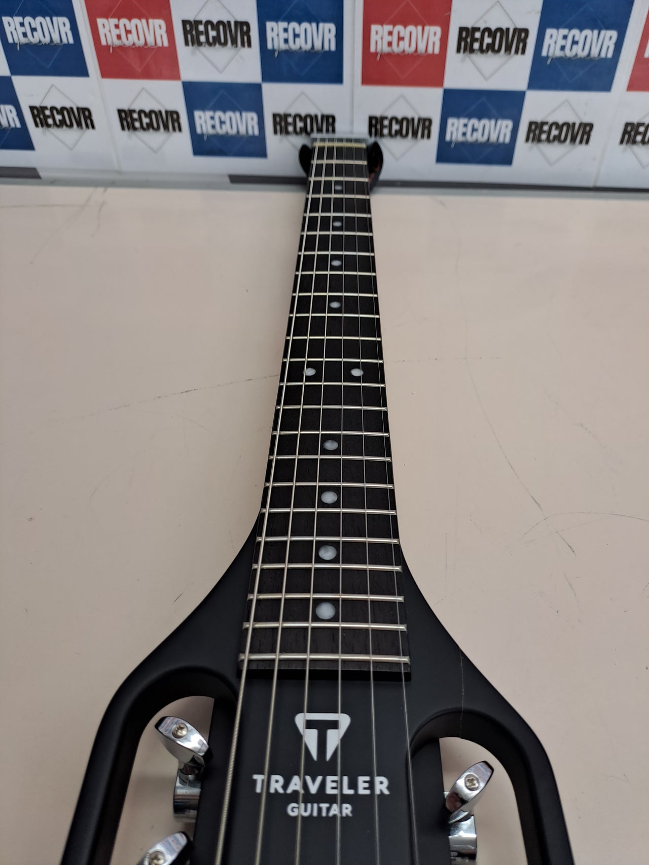 Guitarra eléctrica ultraligera compacta negro mate