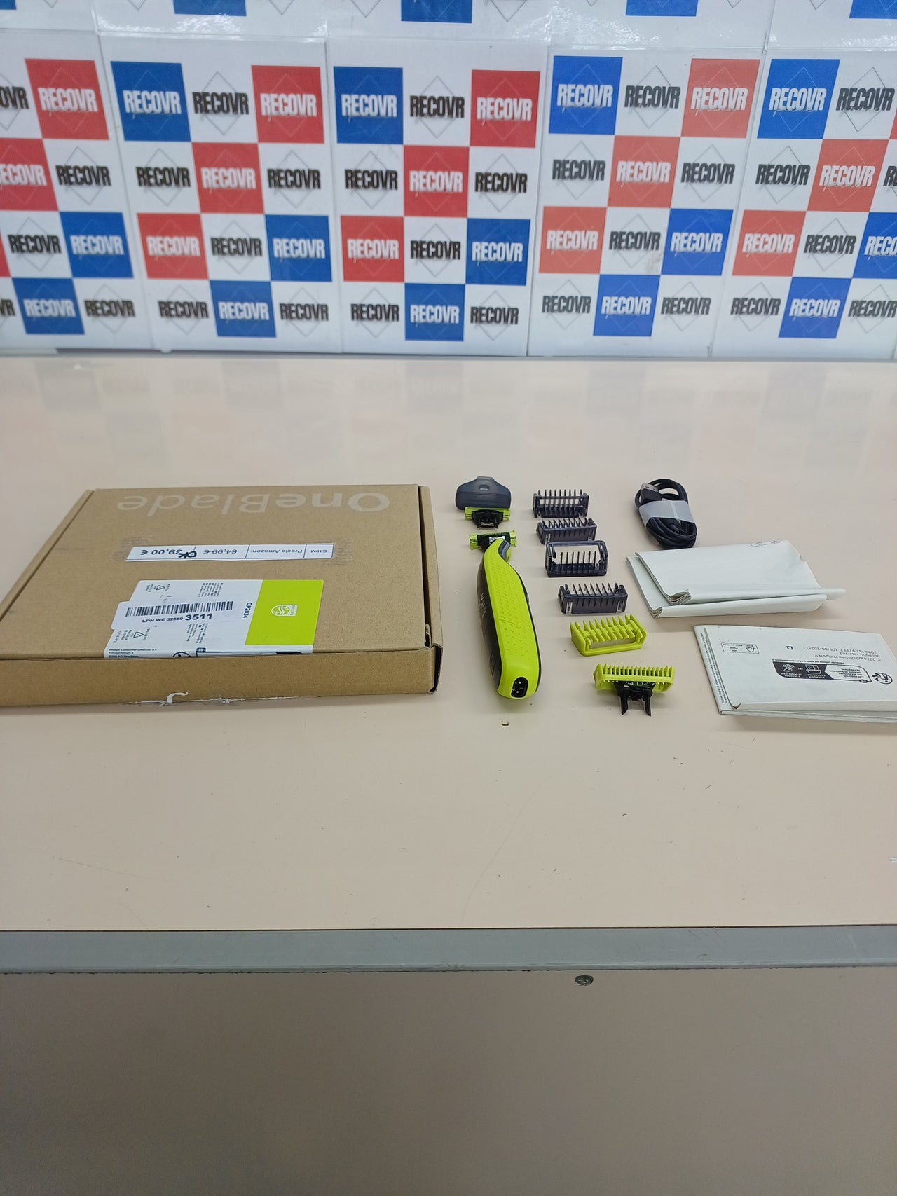 Afeitadora y recortadora facial/corporal 360 OneBlade Philips