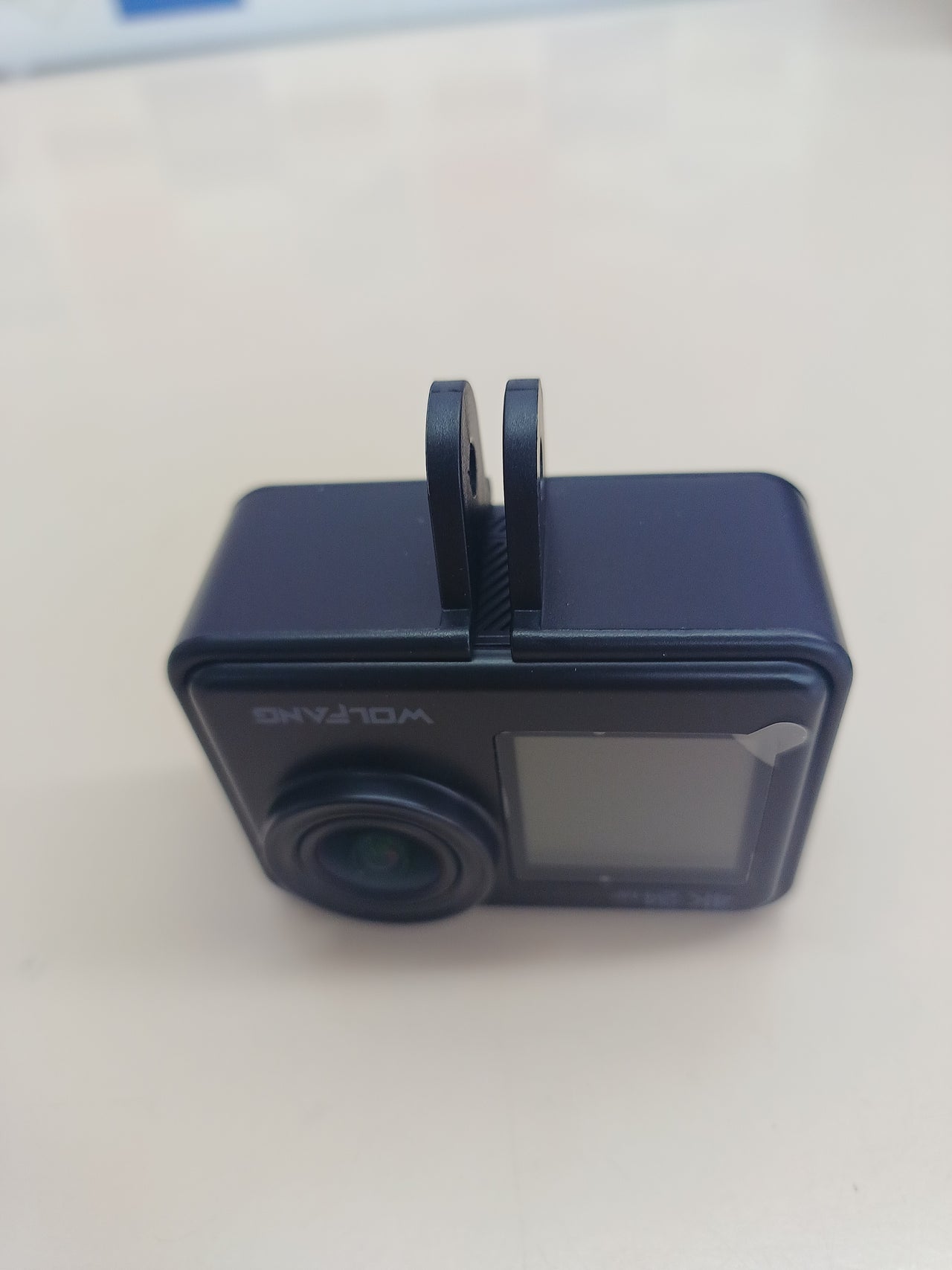 Cámara deportiva 4K 24MP doble pantalla 40M Wolfang