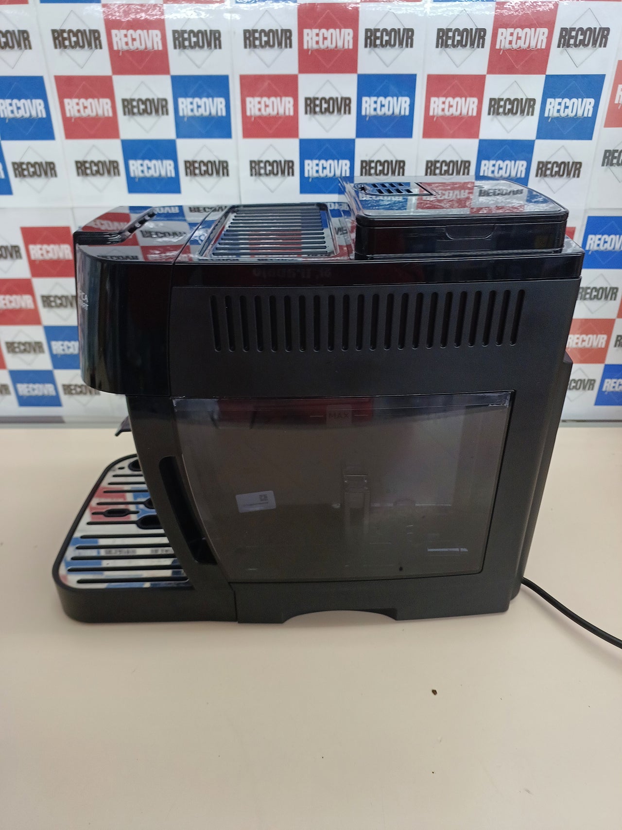 Cafetera superautomática con LatteCrema 4 bebidas one-touch - De'Longhi