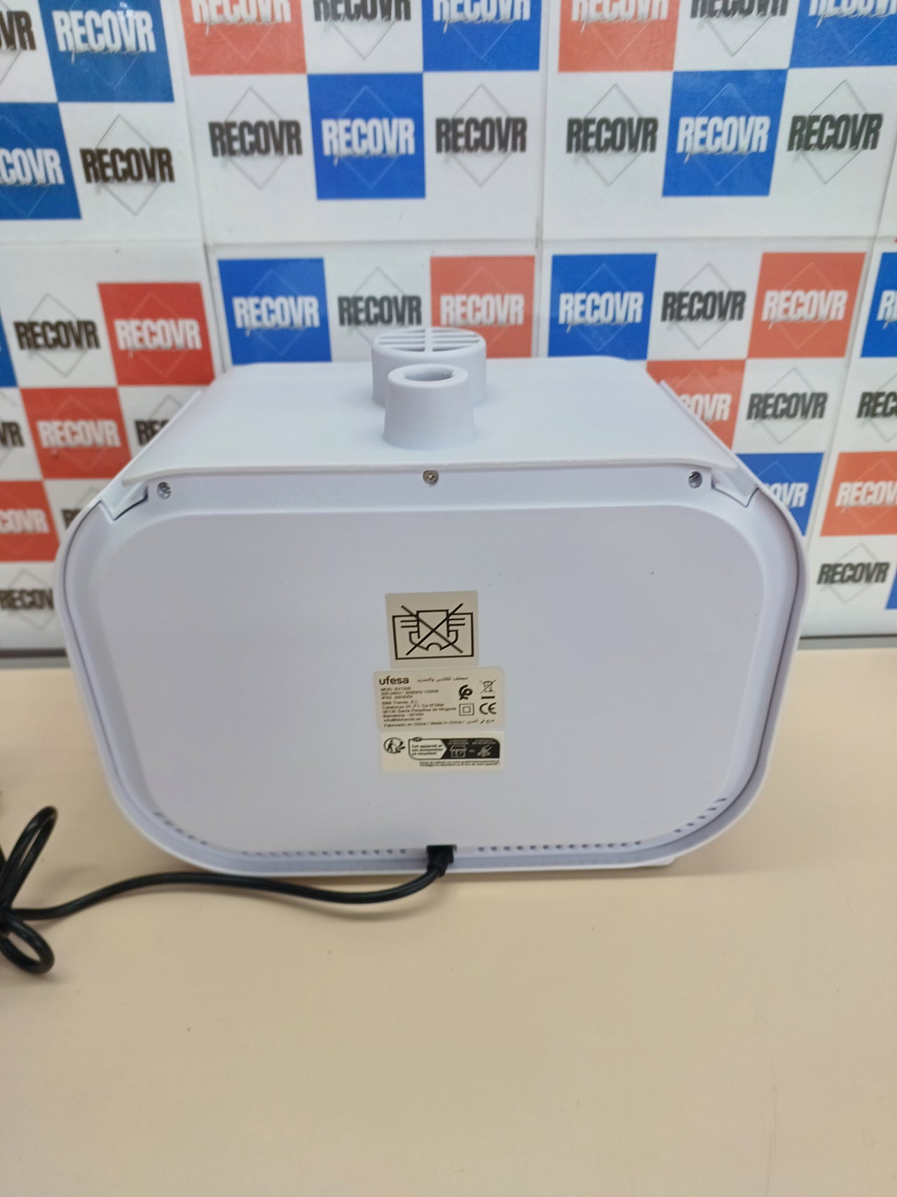 Maniquí planchado y secado 2 en 1 1200 W elimina arrugas y olores - Ufesa SV1200