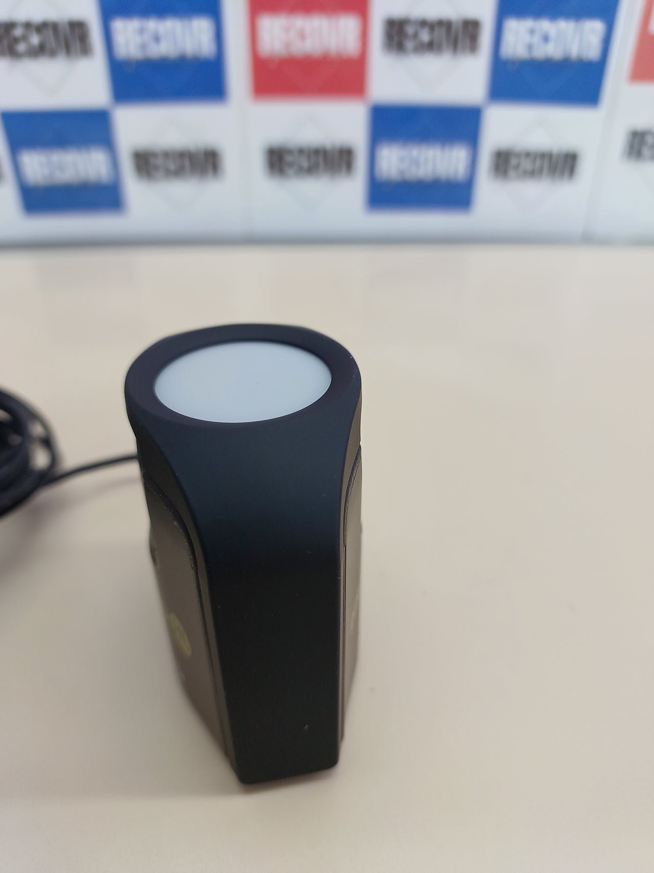 Dispositivo profesional  calibración color Calibrite Display Pro HL