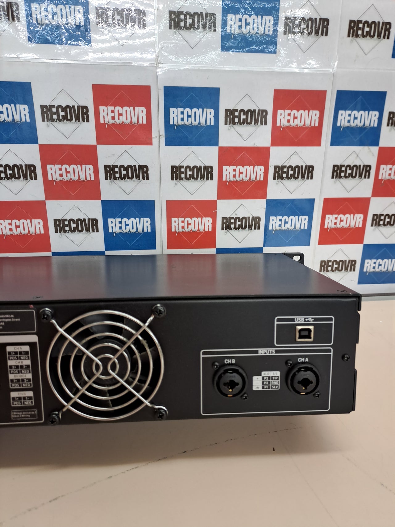 Behringer NX1000D
