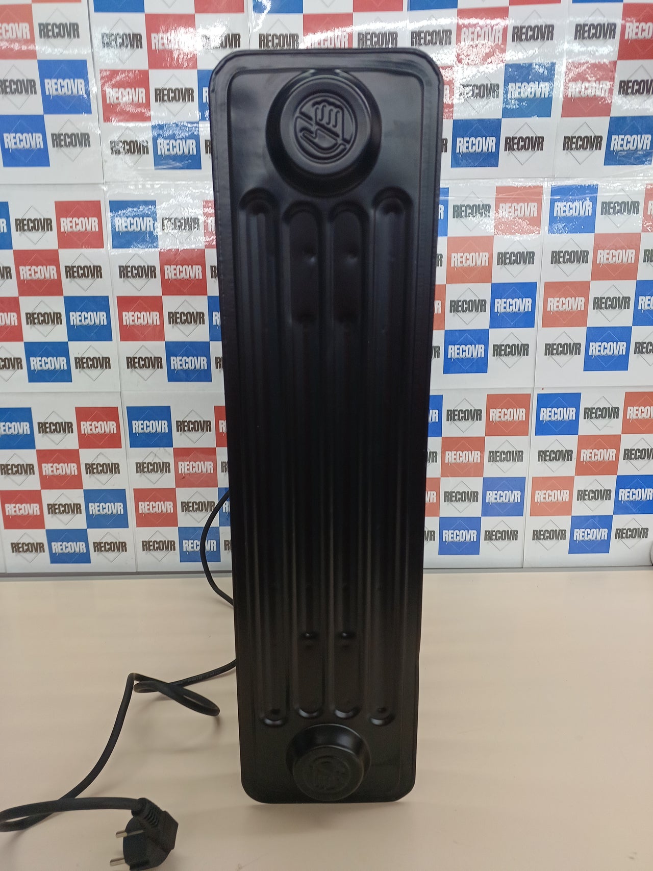 Radiador aceite 11 módulos 2500 W – Cecotec