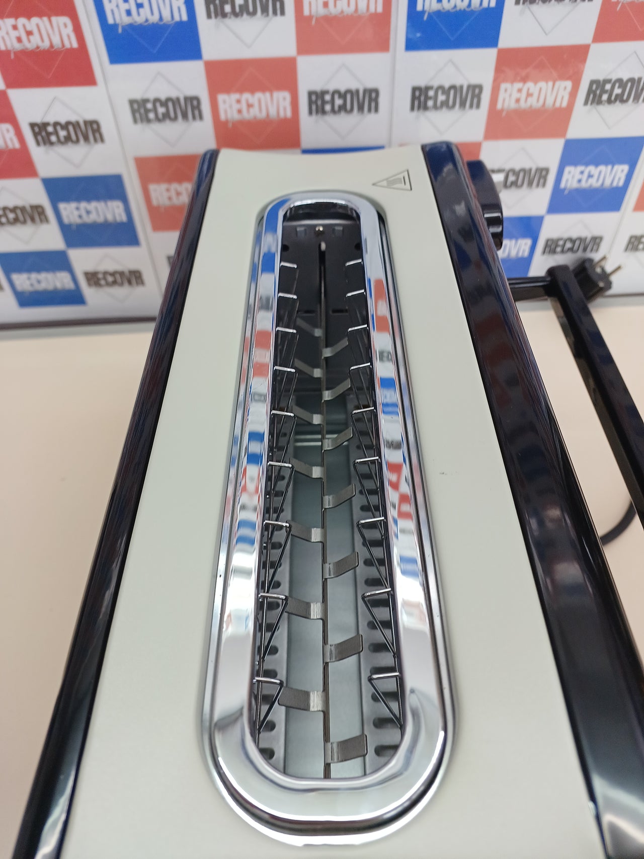 Tostadora-minihorno 2 en 1 acero negro – Tefal