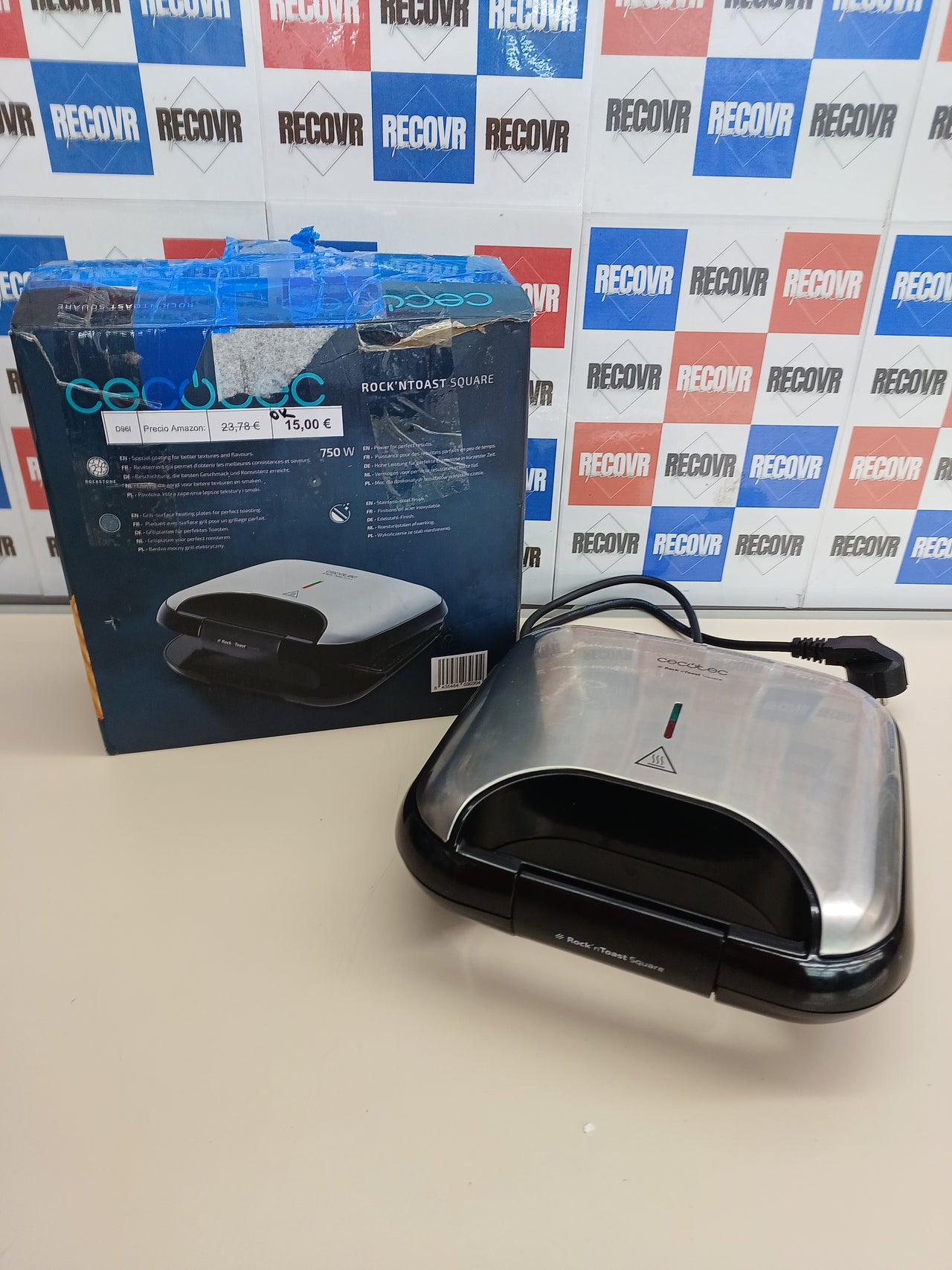 Sandwichera 750W 2 sándwiches antiadherente piedra - Cecotec