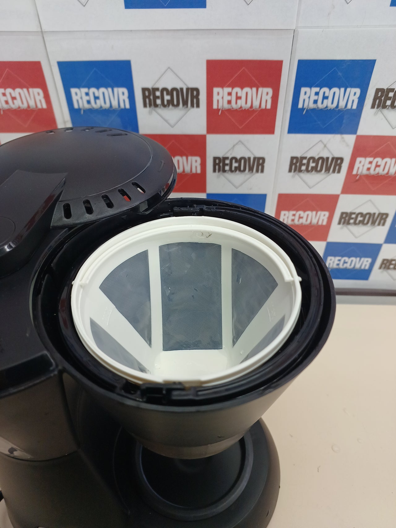 Cafetera 12V 600 ml para coche y camping CAMP 4