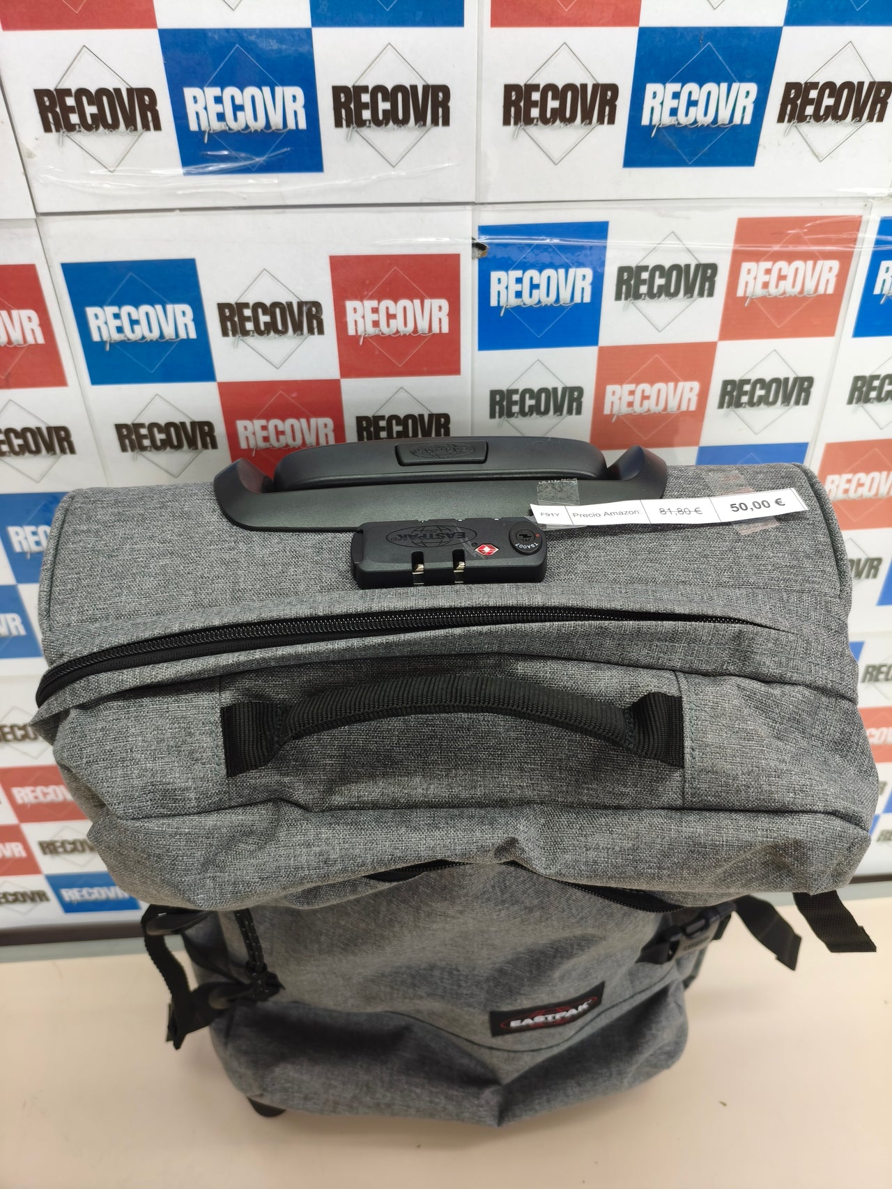 Maleta Eastpak Tranverz S 42 L 45 cm con ruedas