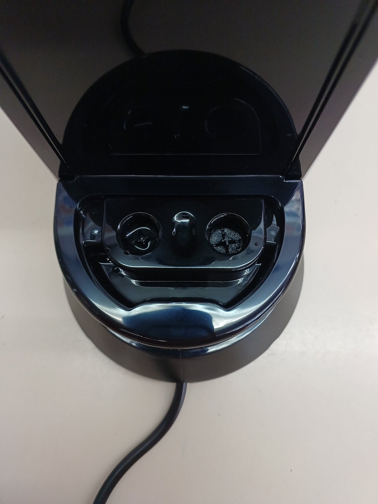 Cafetera Espresso De'Longhi Dedica EC685.W