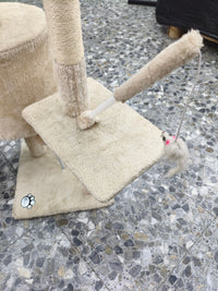 Árbol rascador para gatos VOUNOT 112 cm con plataformas y refugios beige