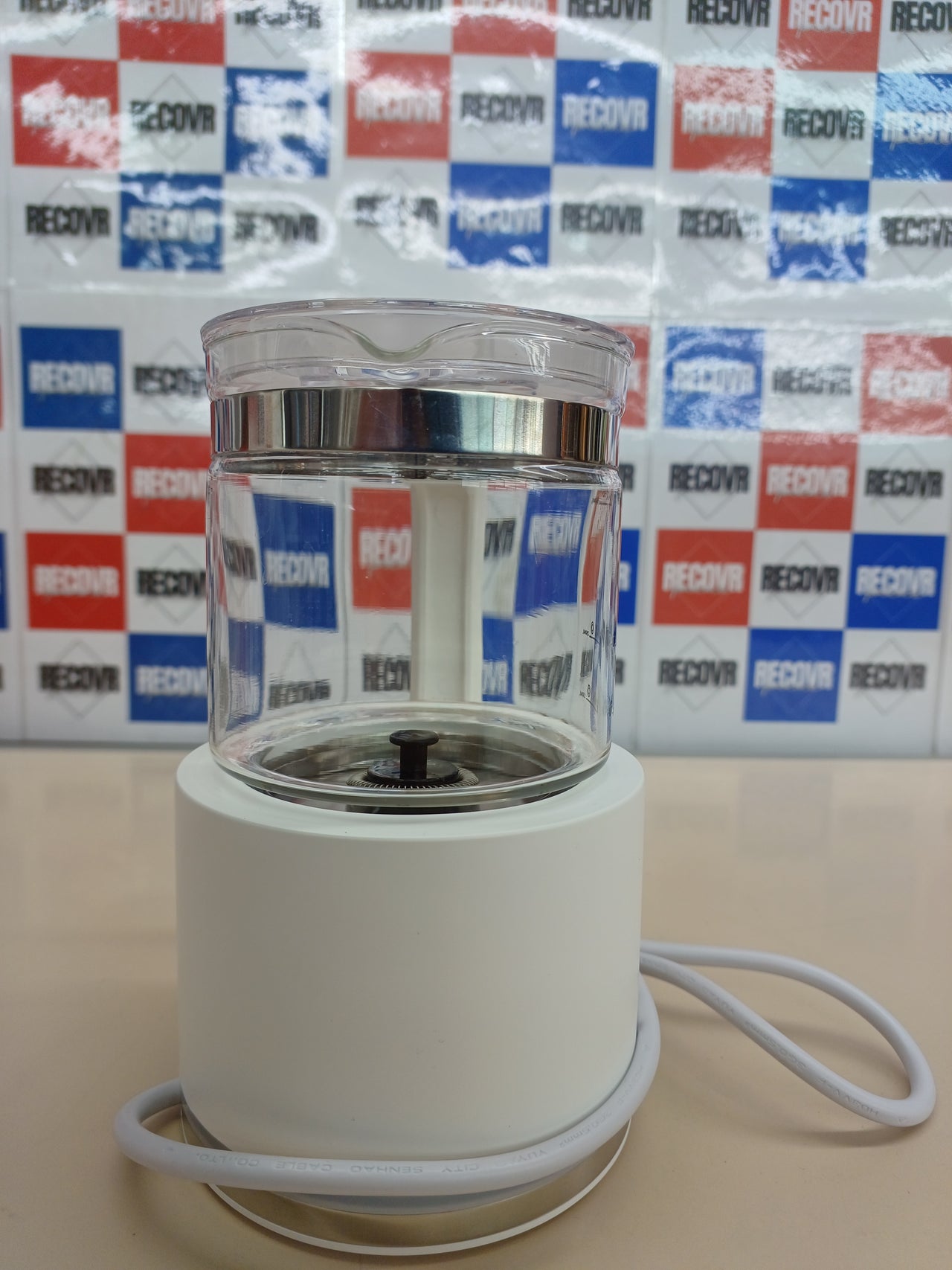 Morpilot Espumador de leche eléctrico, Milk Frother de cristal, bonito para ver, 4 en 1 función, capacidad 250 ml capuchino o 300 ml leche caliente, diseño dividido, blanco