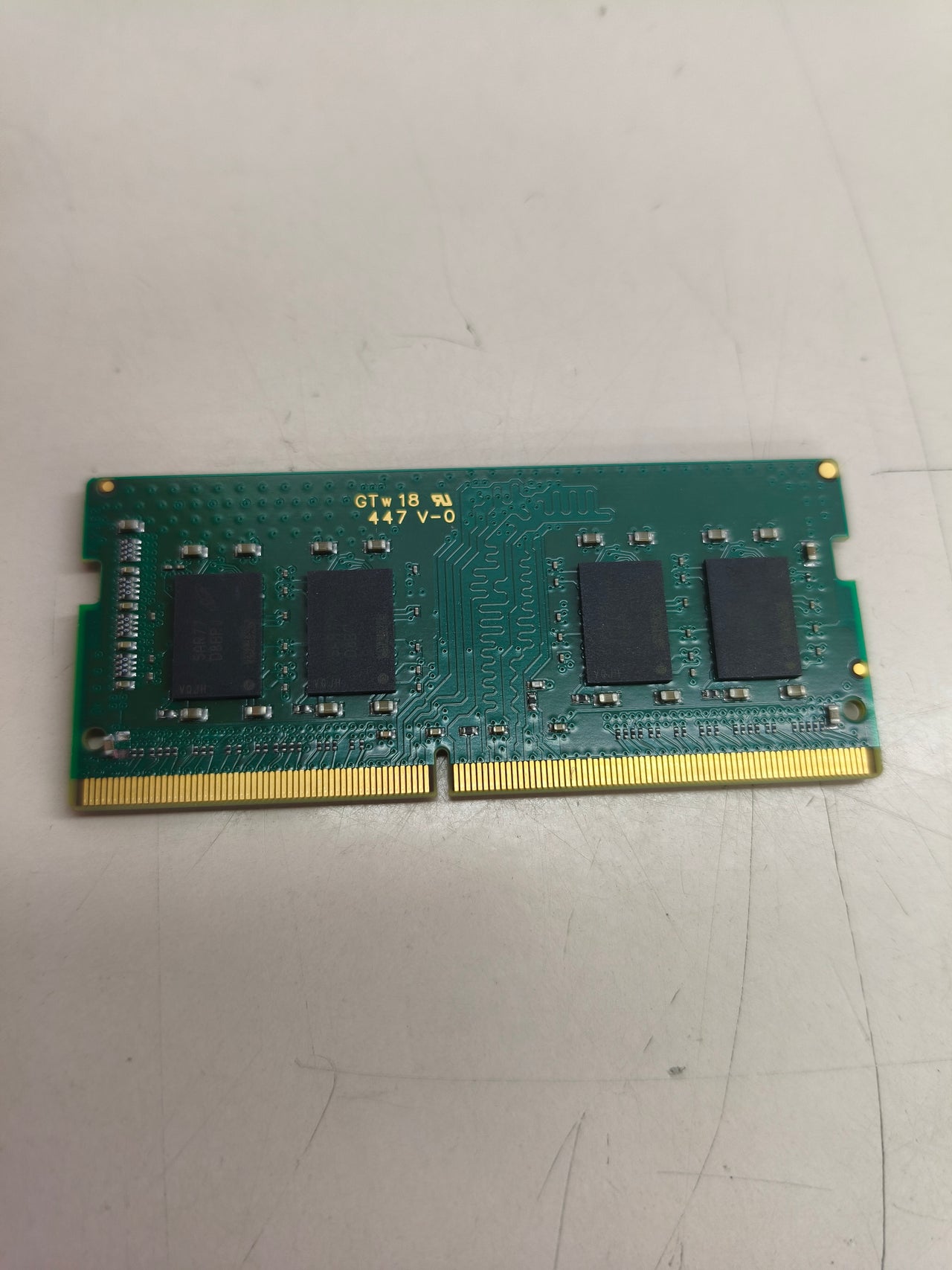 Memoria RAM Crucial DDR4 8 GB SODIMM 2400