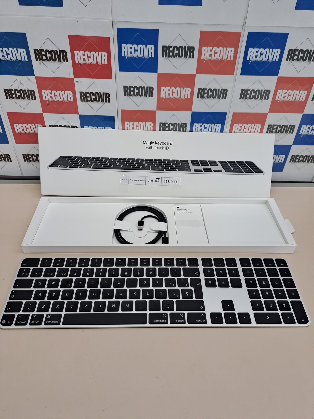 Apple Magic Keyboard con Touch ID y teclado numérico para Mac