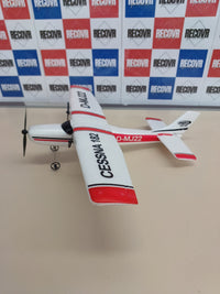 Thumbnail for Avión Teledirigido 2,4GHz con Giroscopio – Modelo RC para Principiantes, Vuelo Estable y Automático JAMARA Cessna 182