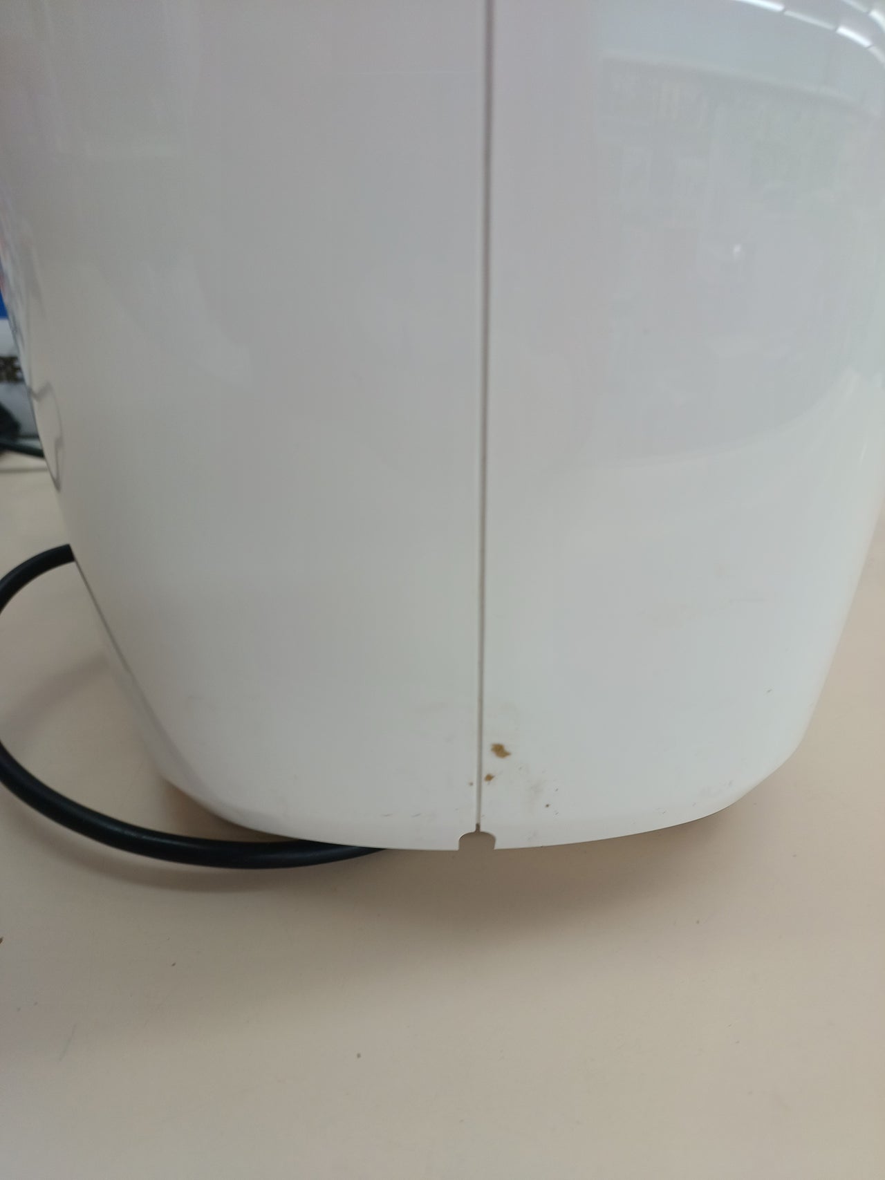 Deshumidificador 10 L/día portátil – De'Longhi