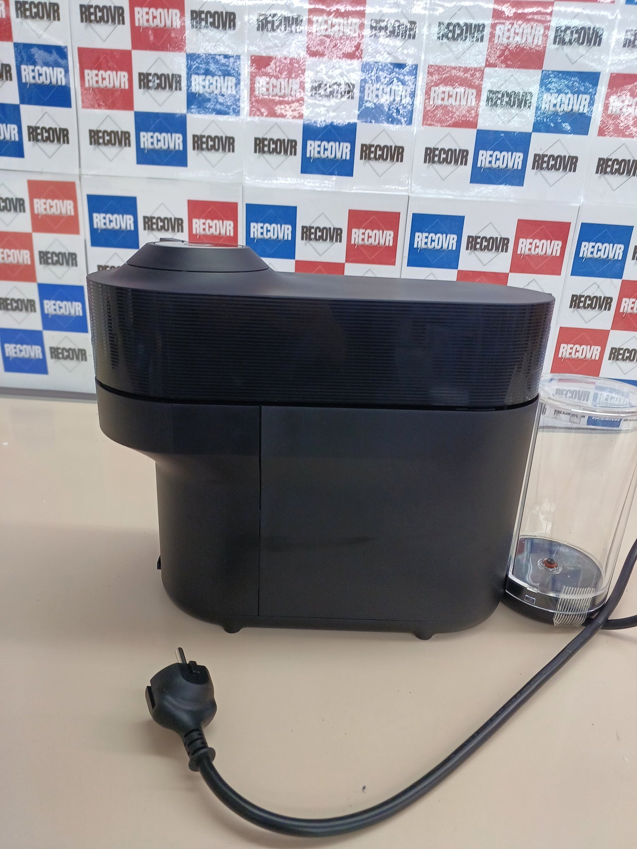 Cafetera cápsulas automática 4 tamaños 1260W Vertuo Pop De'Longhi