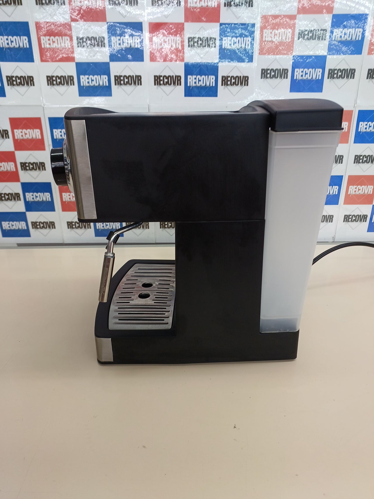 Cafetera Express Cecotec Power Espresso 20