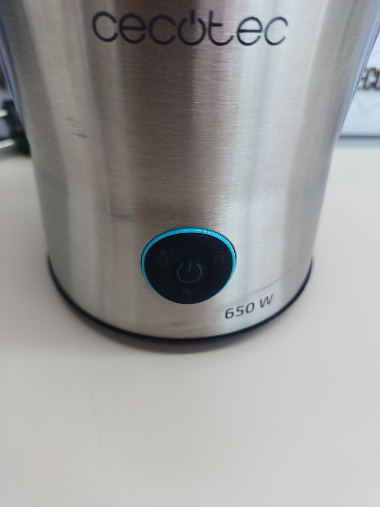 Espumador leche 650 W 400 ml 4 modos – Cecotec
