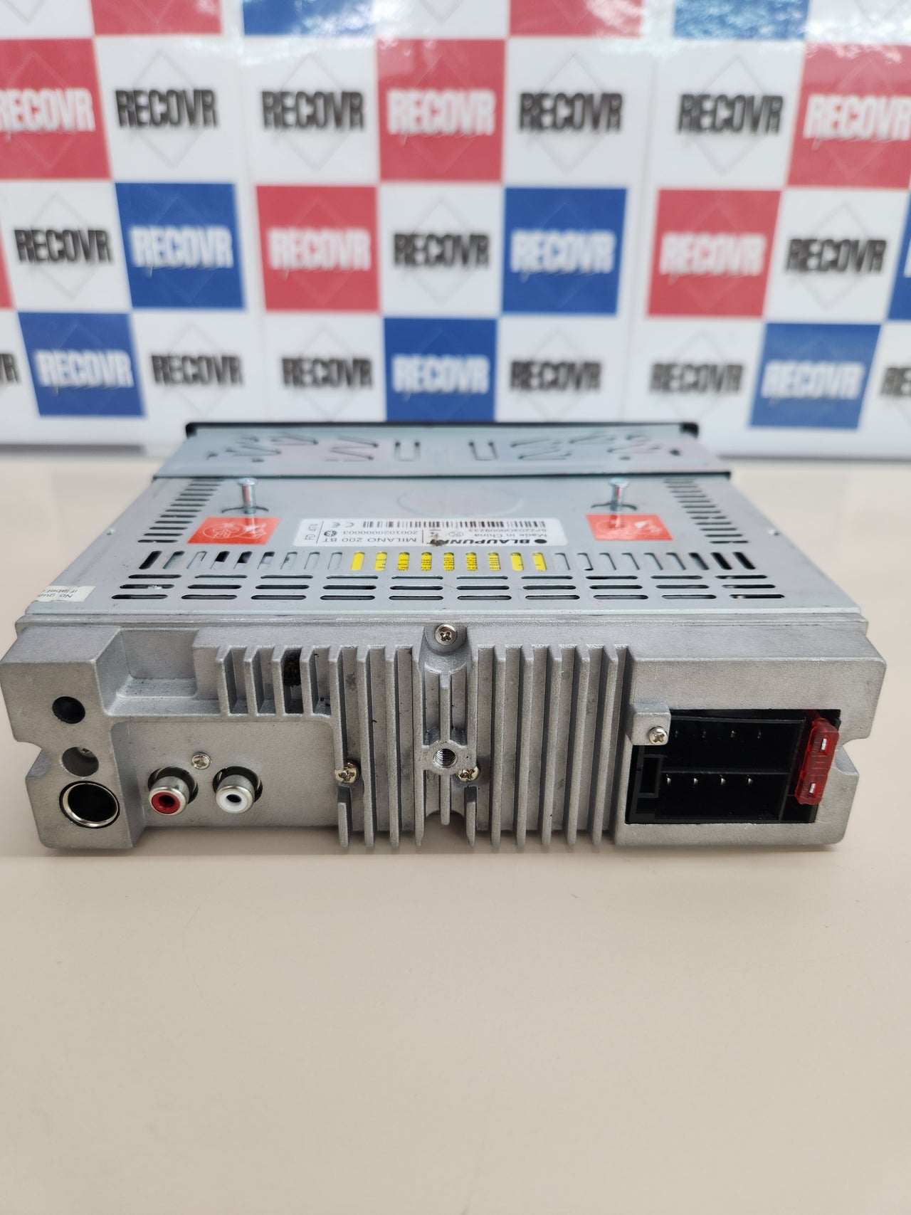 Autoradio Blaupunkt Milano 200BT con CD y USB