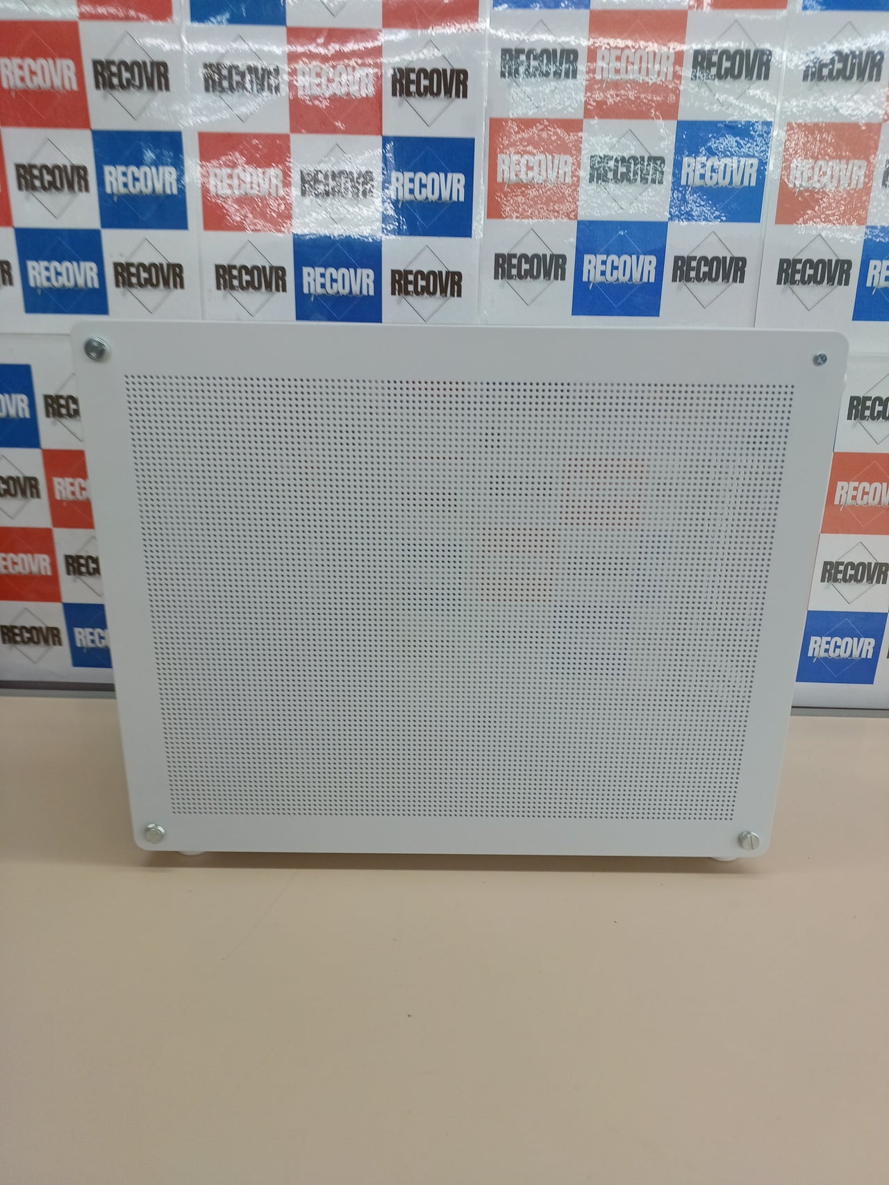 Caja PC mATX con asa – Jonsplus