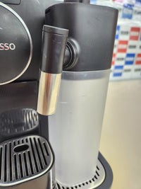 Thumbnail for Cafetera 1.3L cápsulas Gran Lattissima Nespresso DeLonghi