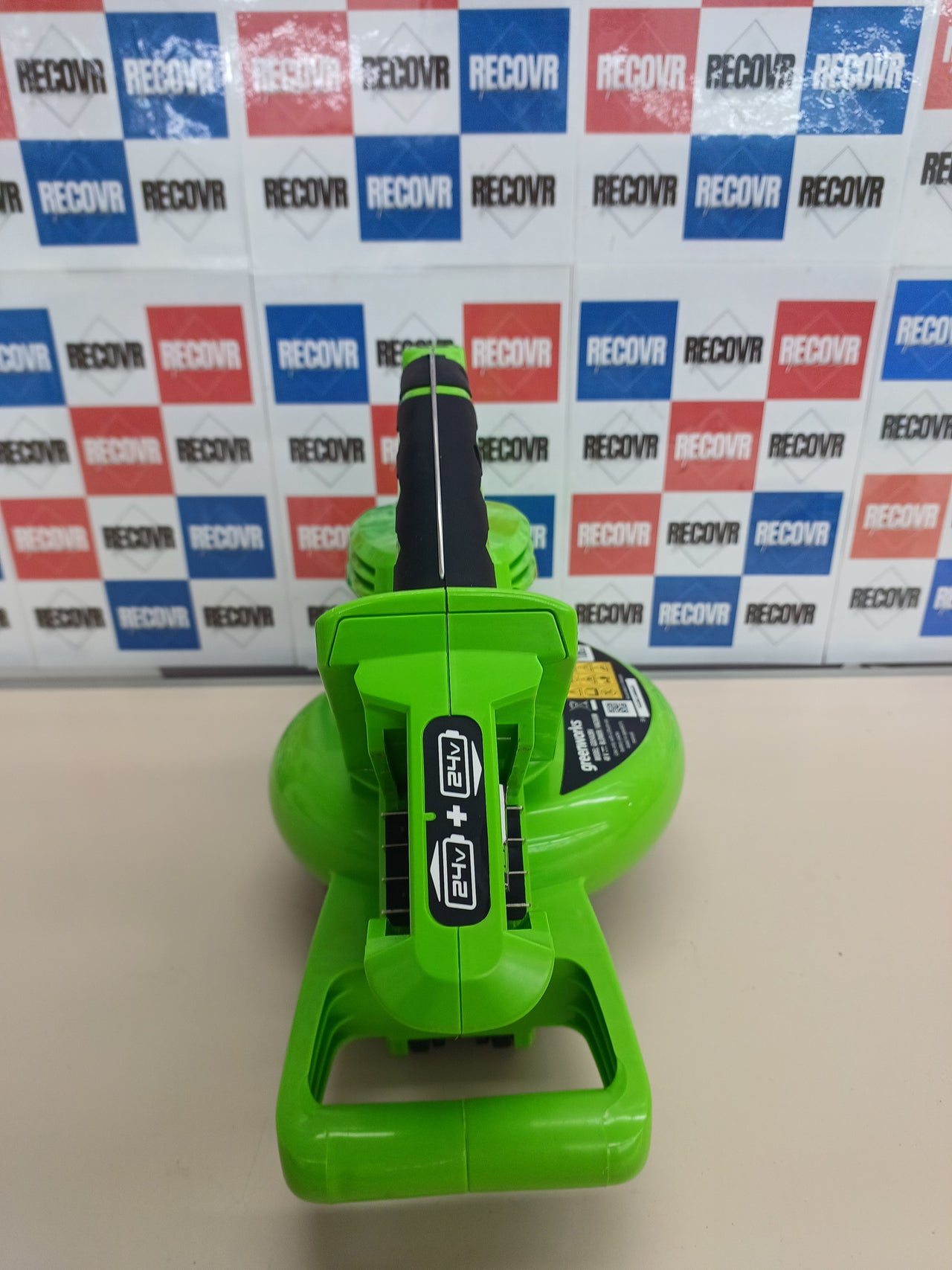 Aspirador y soplador 2en1 24V sin batería – Greenworks