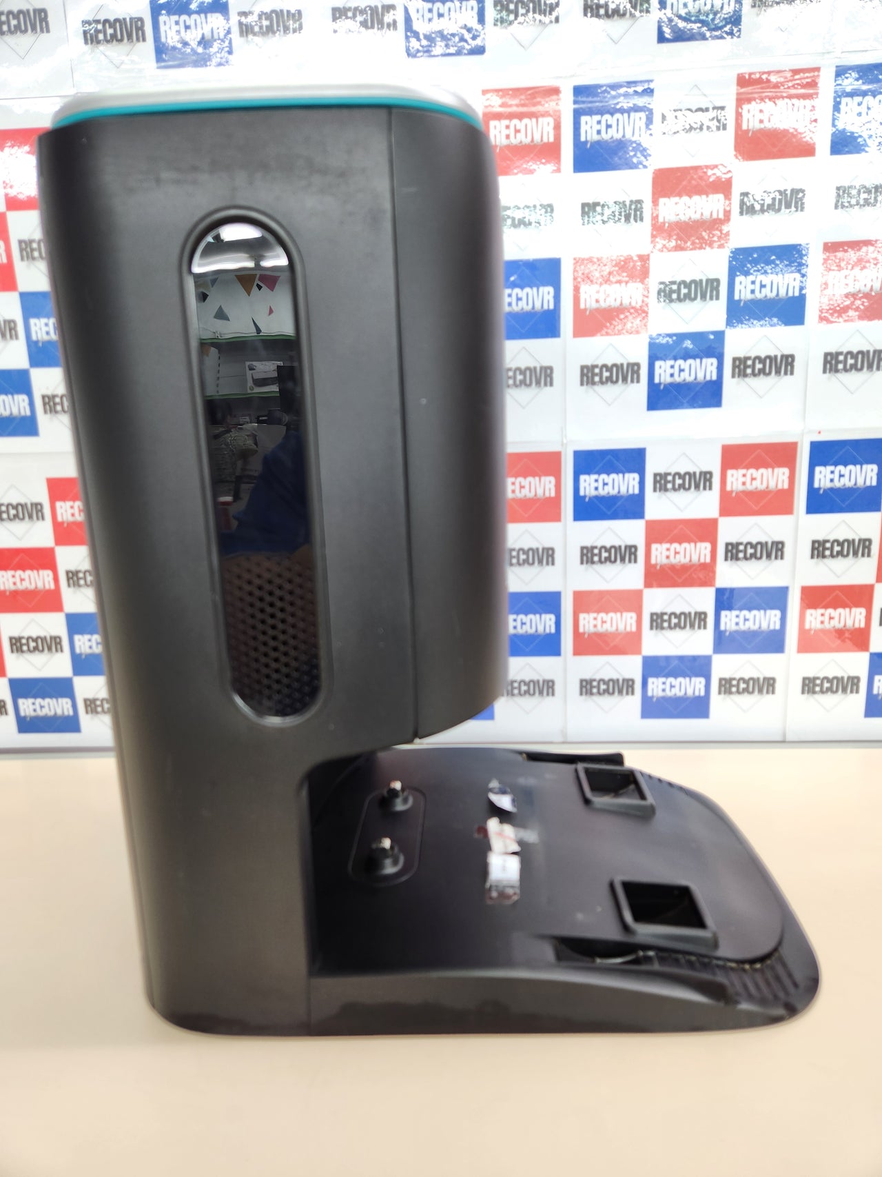 Base Autovaciado 2.5L Conga Home 10000. Vaciado Automático del Robot, Compatible con Las Series 8000 y 9000, Limpieza Higiénica, Limpieza de Filtro,  Cecotec
