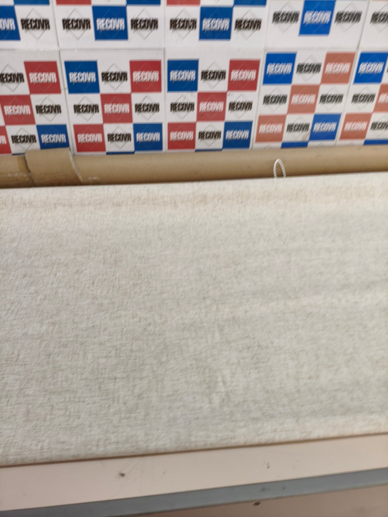 Estor enrollable opaco a medida Blindecor color lino (150 × 230 cm)