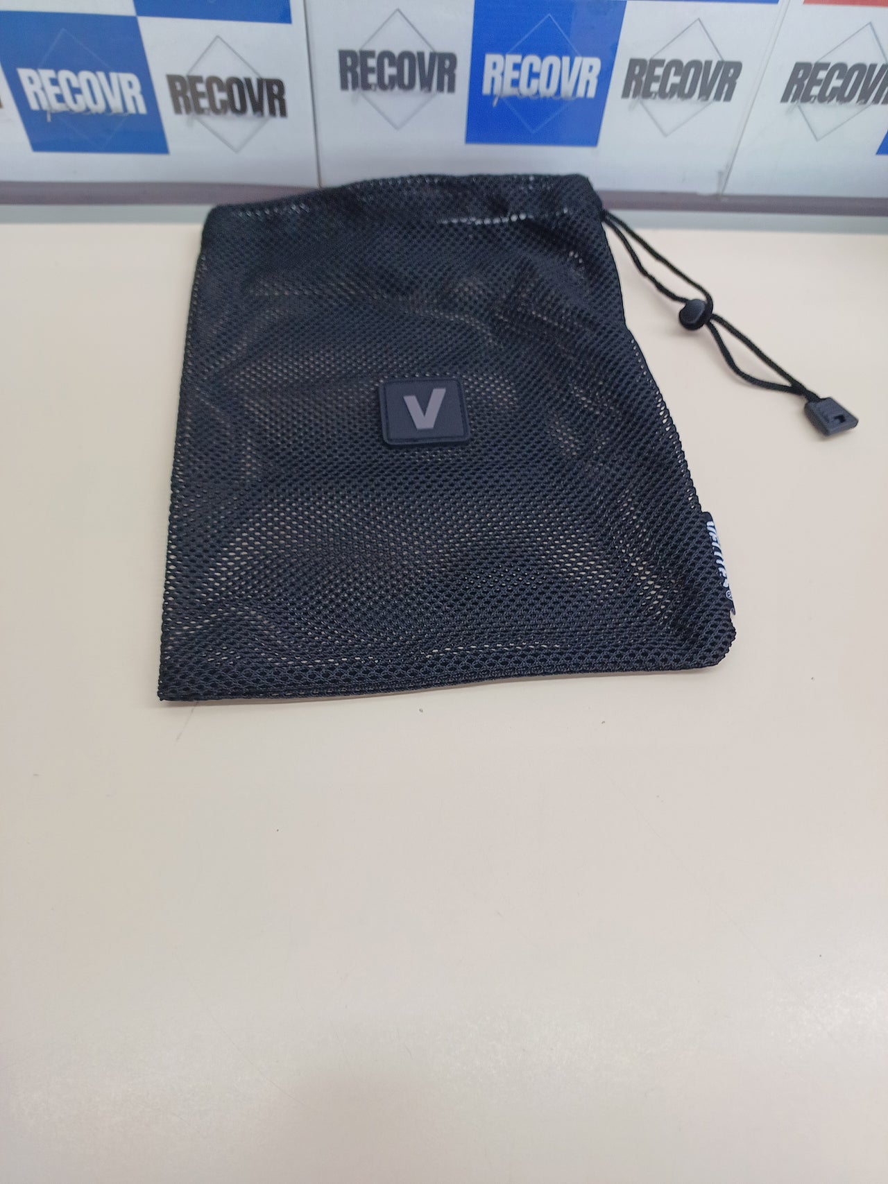 Calleras todo terreno con muñequera – Velites All Terrain