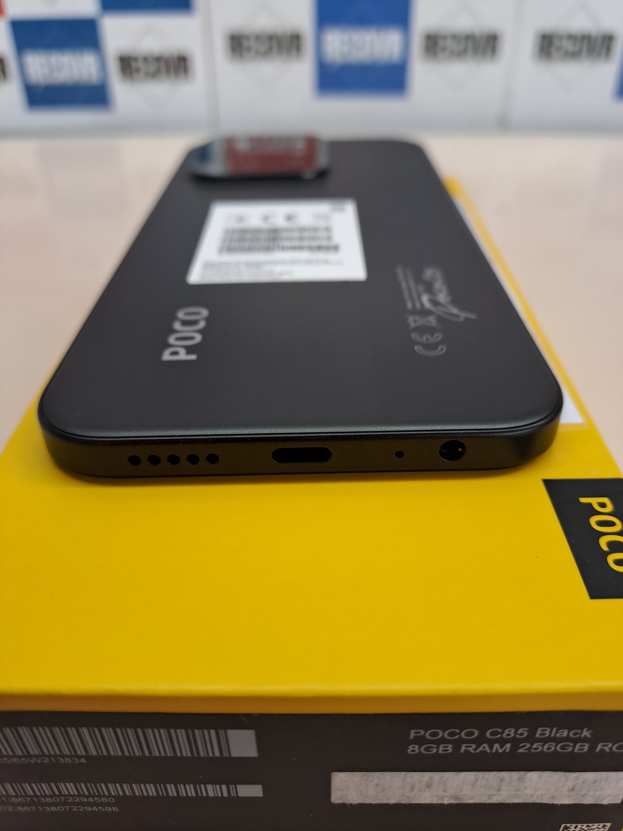 Smartphone 8GB 256GB 50MP 6000mAh Xiaomi POCO C85 negro