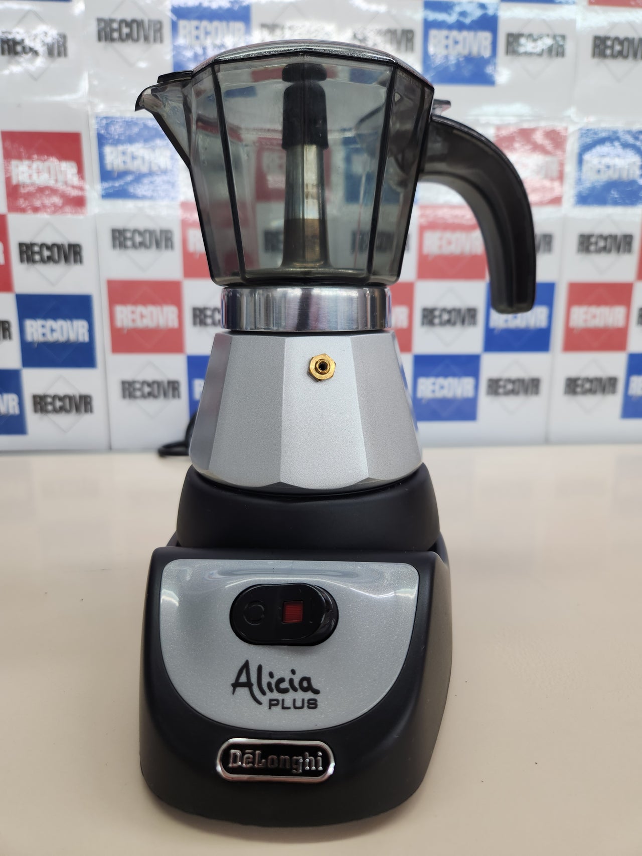 Cafetera 450W, 1,4L, 2-4 tazas De'Longhi