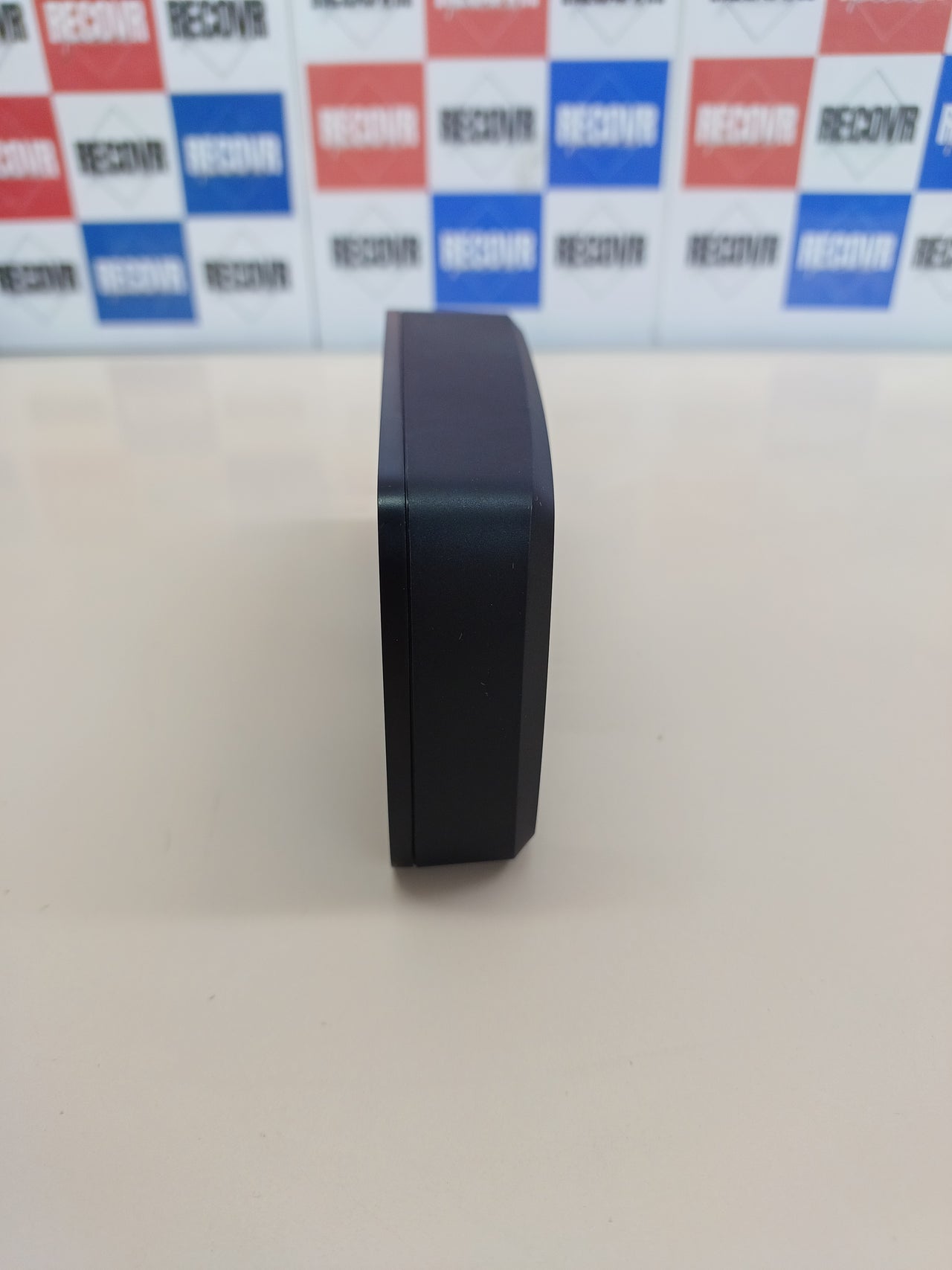 Control de Acceso Anviz VF30 Pro Biométrico, RFID, PIN – Wi-Fi, PoE, LCD 2.4", Linux