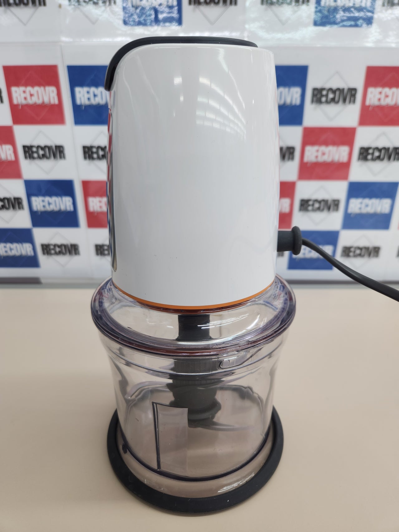 Picadora 500W, 0,5L, 2 Velocidades,con Recipiente  Cuatro Cuchillas, Anillo Antideslizante para Mayor Estabilidad, Apta para Lavavajillas, Blanca CHP61.100WH Kenwood Easy Chop